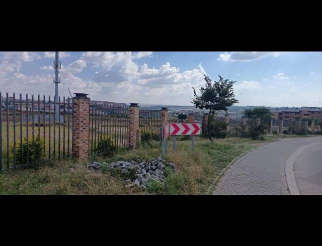 LAND FOR SALE IN RIVERSIDE VIEW EXT 35